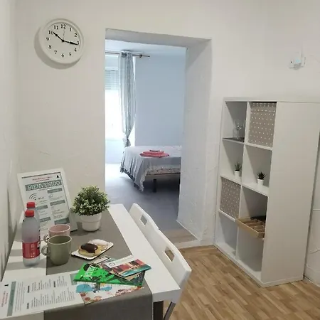 La Campana 1 Apartment *