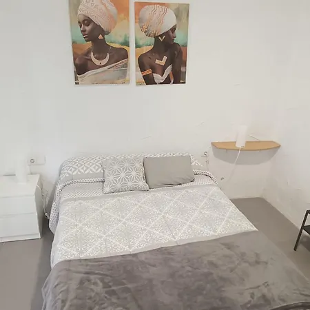 La Campana 1 Apartment *