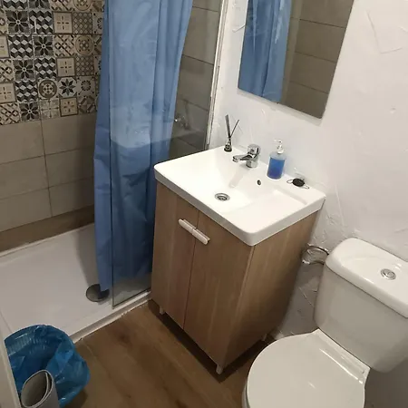 La Campana 1 *